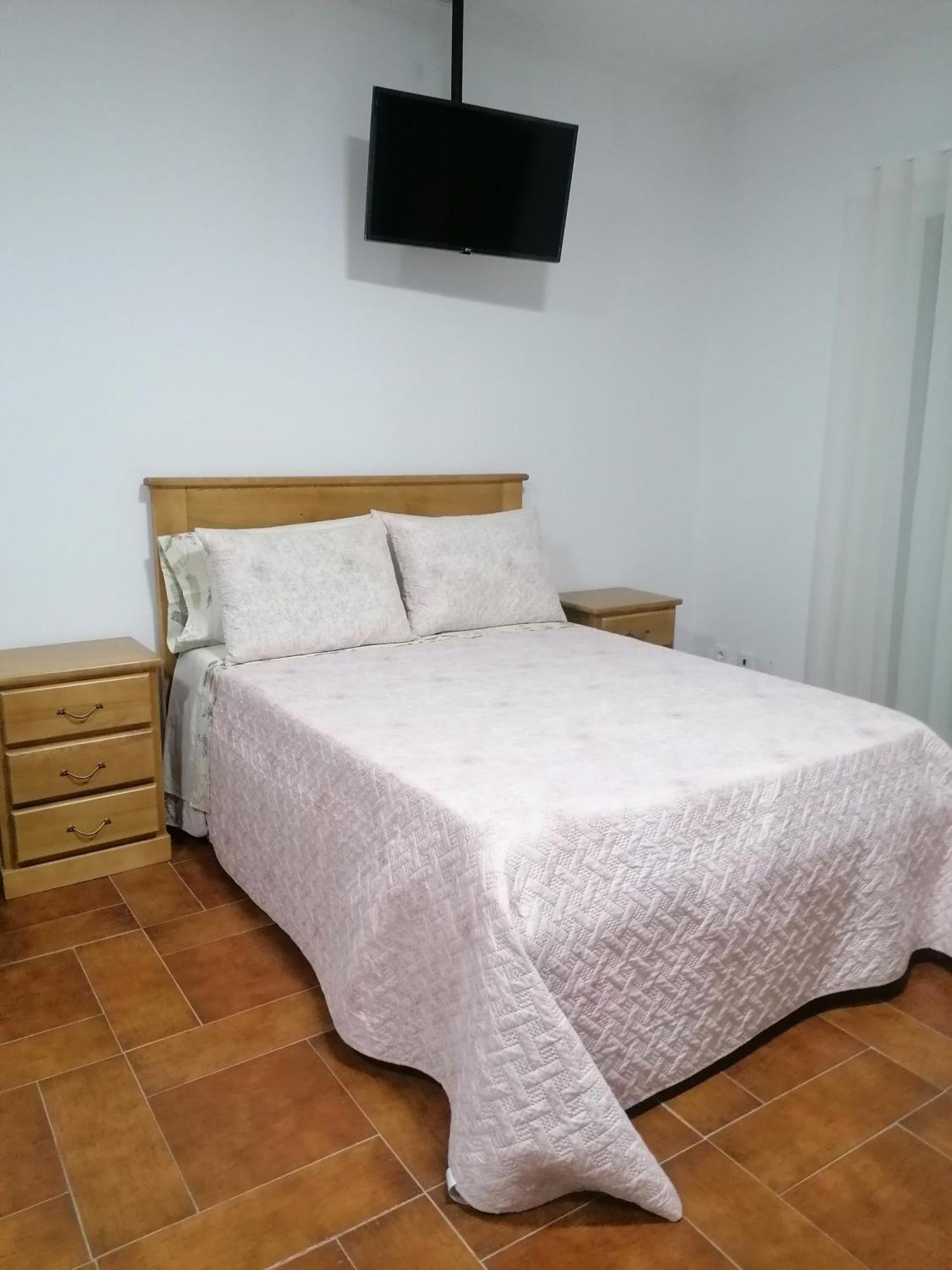 Hostel Encostas Do Douro Marco de Canavezes Kültér fotó